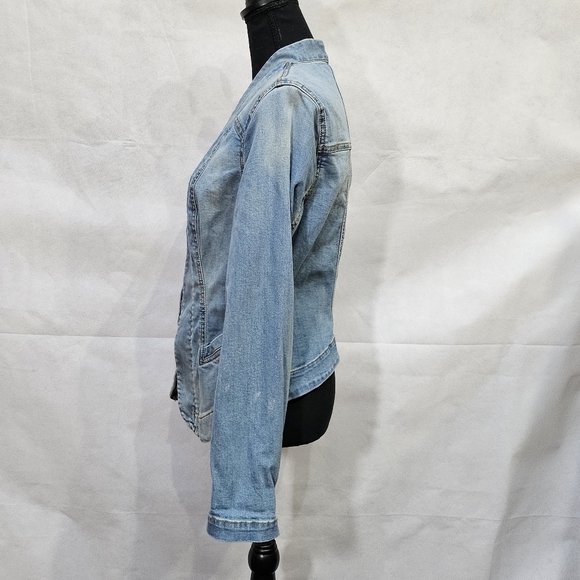CAbi Manhattan Beach Layered Look Denim Jacket 98% Cotton 2% Spandex Size M - Picture 3 of 8
